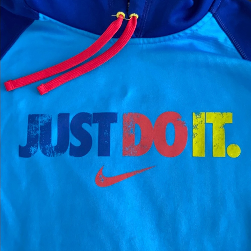 Nike Therma-Fit Hoodie Just Do It